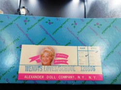 WENDY SCHOOL GOOD BOX END
